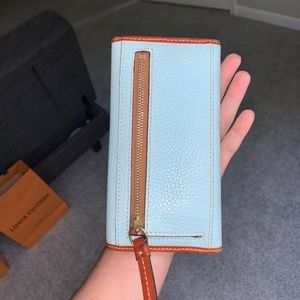 Dooney & Bourke Bags - Dooney and Bourke Wallet Dooney & Bourke Bags - Dooney and Bourke Wallet